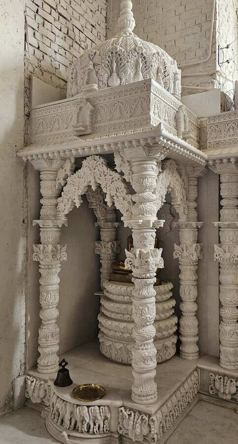Marble Vedi Platform - Sacred Jain Temple Altar Base for Bhagwan Moorti